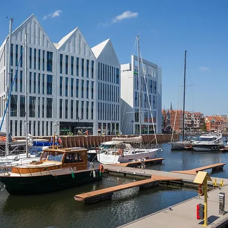 Exclusive Marina Lägenhet